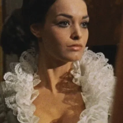  Adrienne La Russa