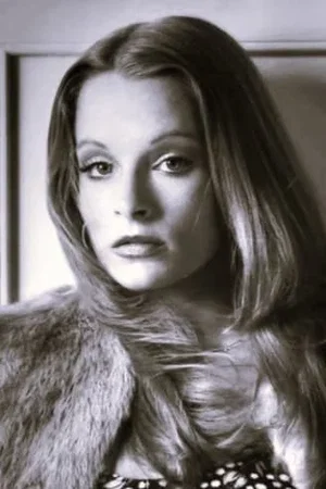  Claudia Jennings