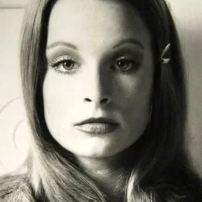 Photo star :  Claudia Jennings