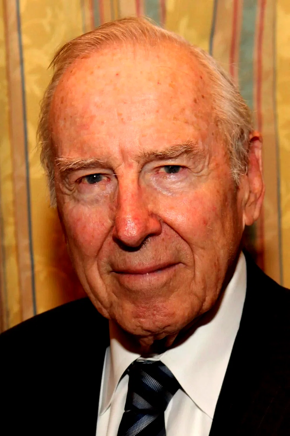  Jim Lovell