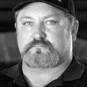 Photo star :  Tad Griffith