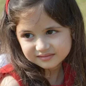 Photo star :  Harshaali Malthotra