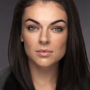 Photo star : Serinda Swan