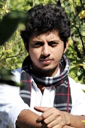  Mayur More photo