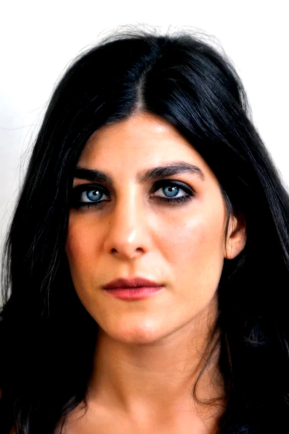 Mina Kavani