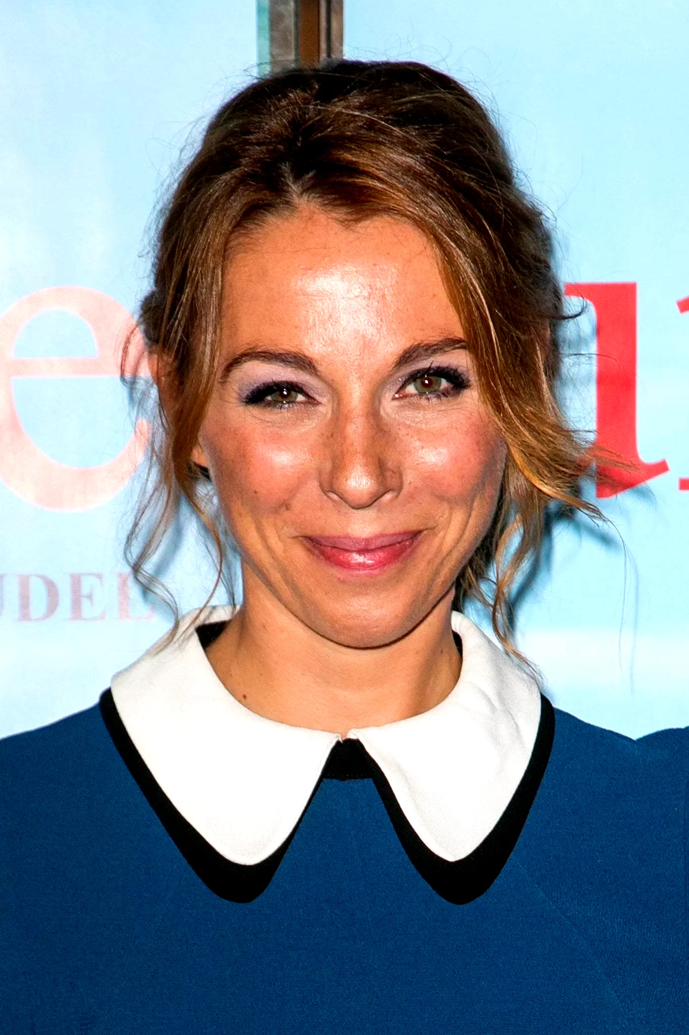  Angelica Sarre