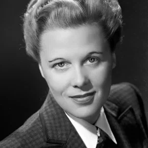 Photo star : Joan Harrison