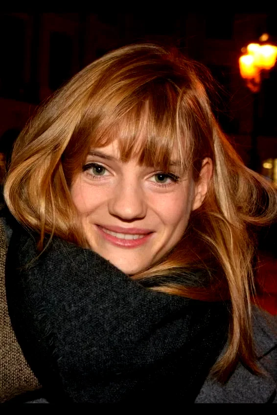 Noémie Schmidt