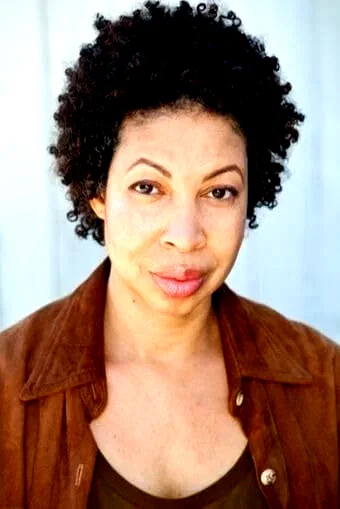  Angela Bullock