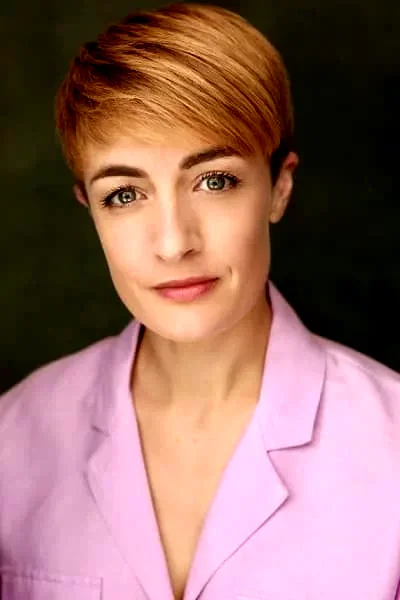  Hannah Chalmers