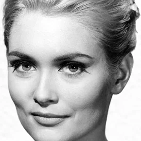 Photo star : Alexandra Bastedo