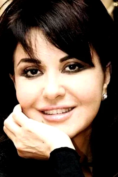  Madeleine Tabar