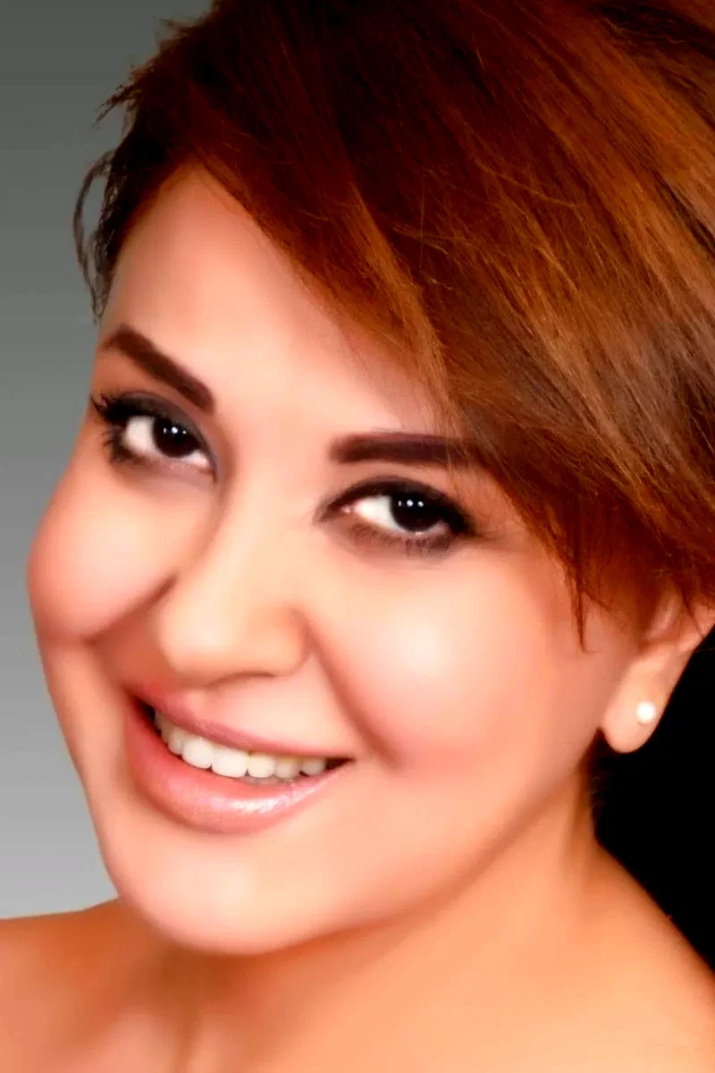  Madeleine Tabar