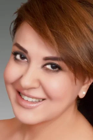  Madeleine Tabar