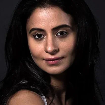  Rasika Dugal