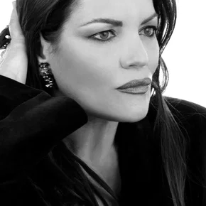 Photo star :  Cristina Donadio