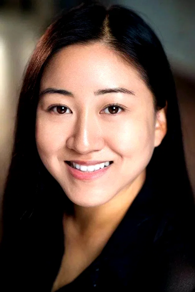  Leila Wong