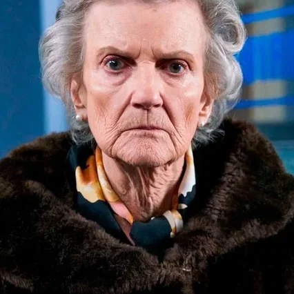  Rosalind Knight