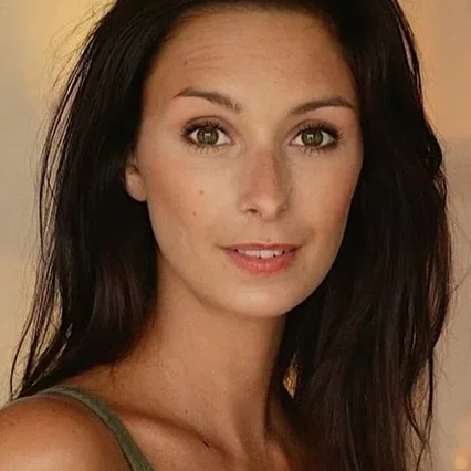 Raphaelle Lenoble