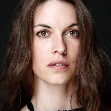  Emmanuelle Reymond