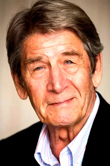  Ken Blackburn