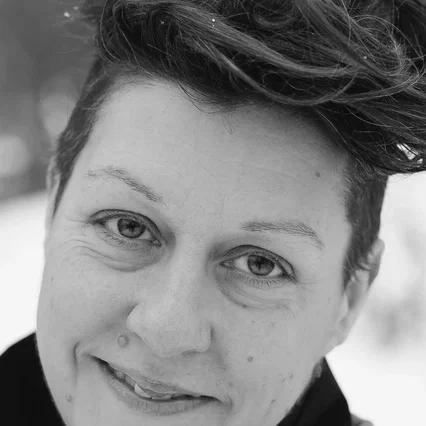  Ami-Ro Sköld
