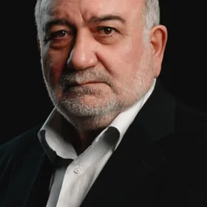 Photo star : Robert Harutyunyan