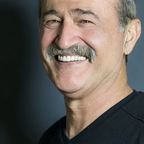 Photo star : Müfit  Kayacan
