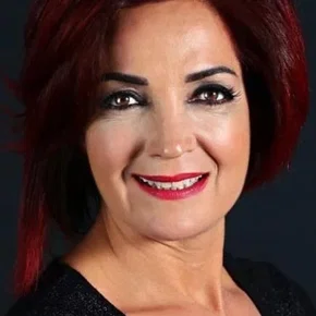 Photo star :  Mihriban Er