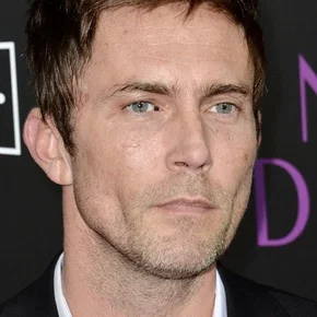 Photo star : Desmond Harrington