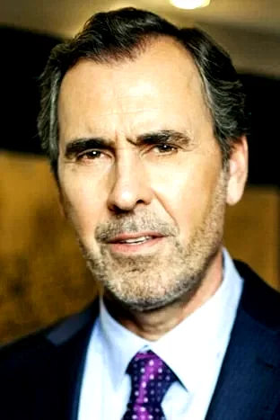  Cristián Campos