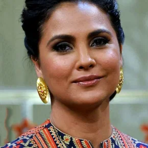 Photo star :  Lara Dutta