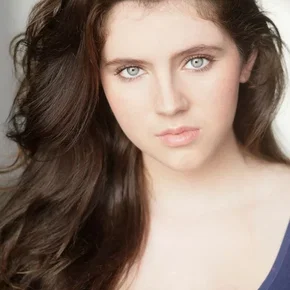 Photo star : Kara Hayward