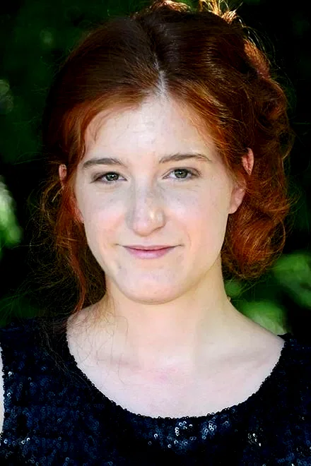  Naomi Amarger