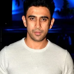 Photo star :  Amit Sadh