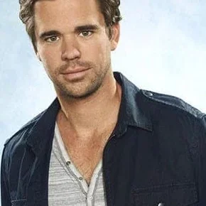 Photo star : David Walton