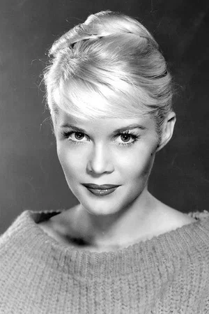 Dorothy Provine
