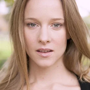 Photo star :  Kaya Blocksage