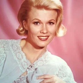 Photo star :  Pat Priest