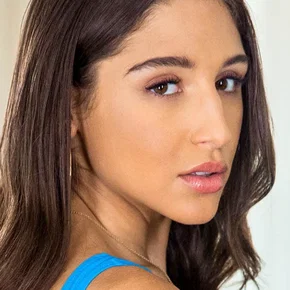 Photo star :  Abella Danger
