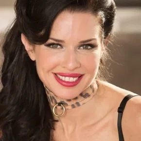 Photo star :  Veronica Avluv