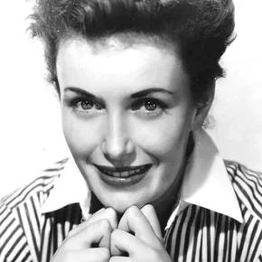 Photo star :  Joan Camden