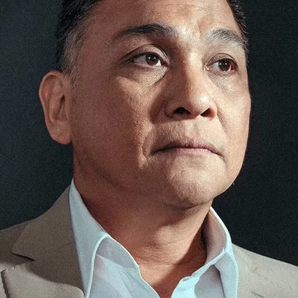 Nonie  Buencamino