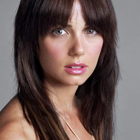 Photo star : Mia Kirshner