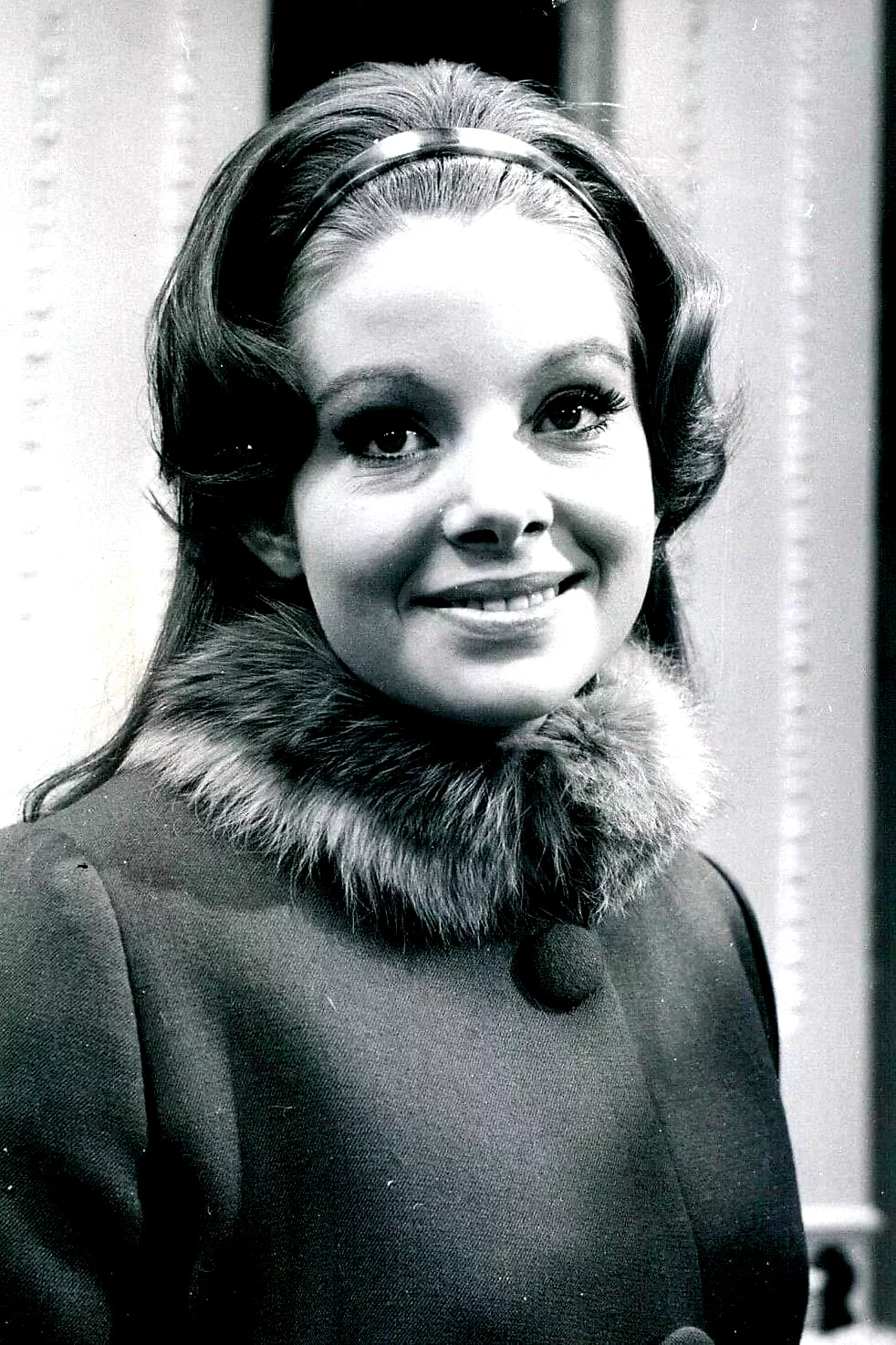 Anna Calder-Marshall