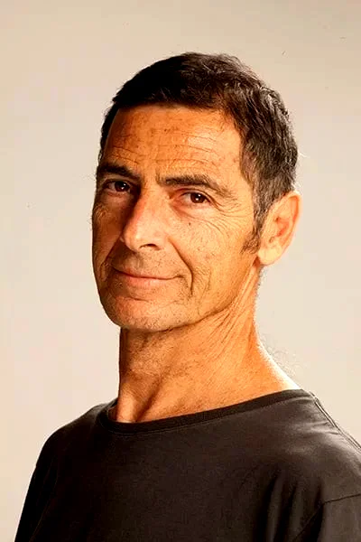  Gustavo Garzón