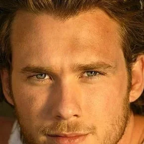Photo star : Eric Lively