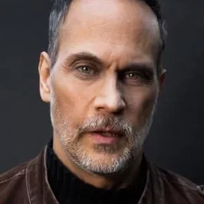 Photo star : Todd Stashwick