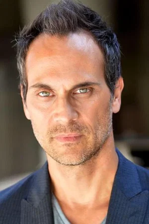 Photo de Todd Stashwick