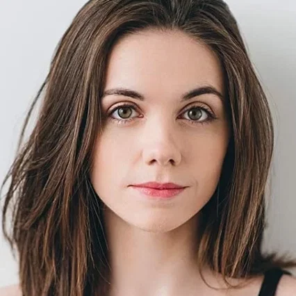 Bhreagh  MacNeil